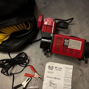 Masterflow MF-1050 Air Compressor